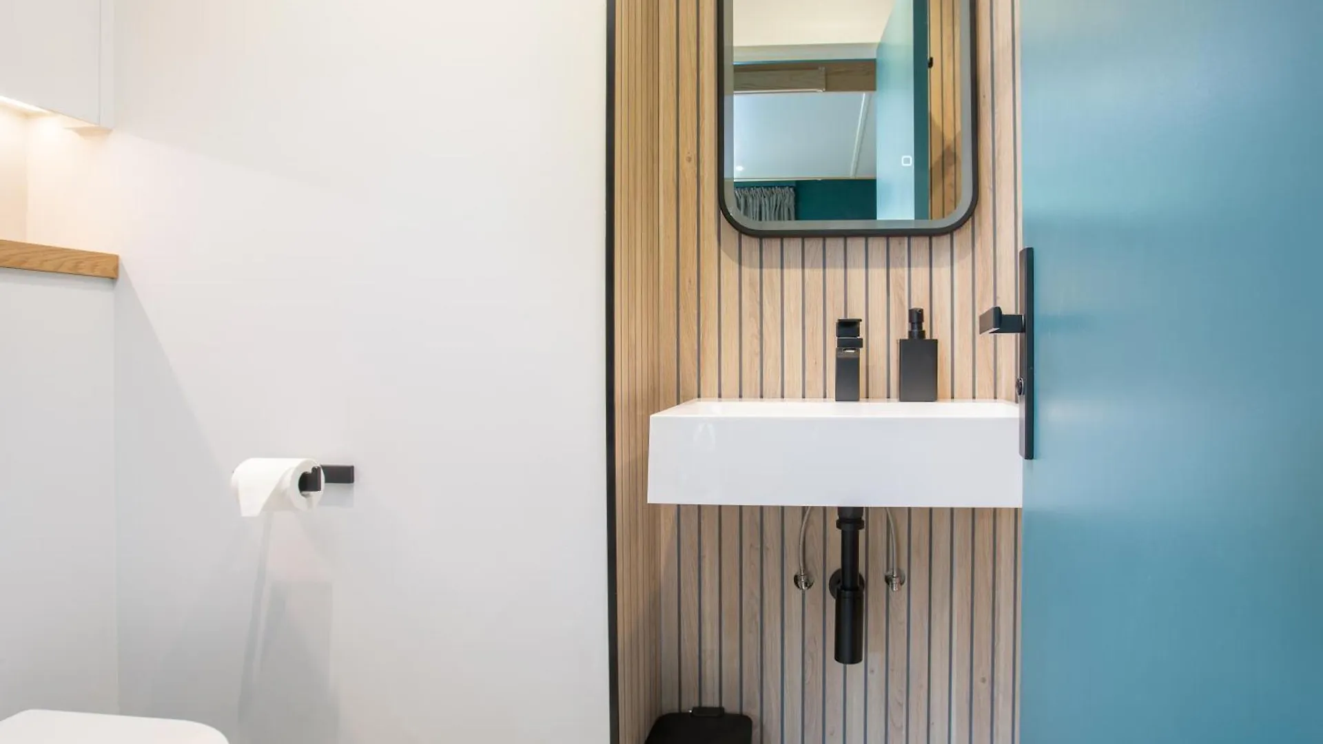 Contemporary Studio In The Heart Of Morzine France